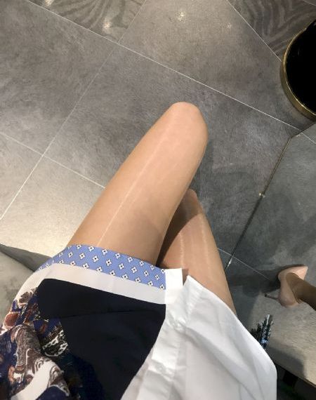 疯狂揉小泬到失禁高潮gl的图片