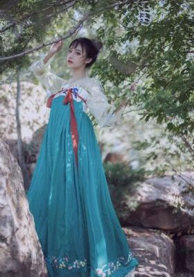 乐是多音字吗